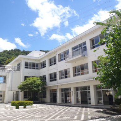 桑原中学校