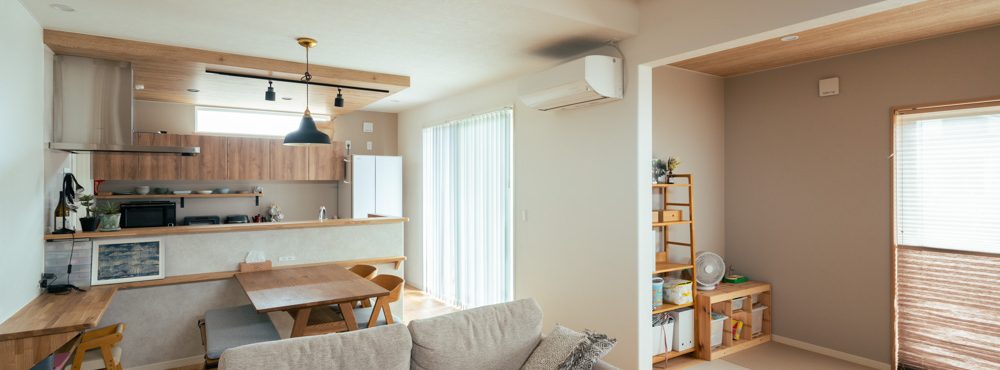 イメージ：落ち着きとぬくもりのある、自然素材が心地よい家